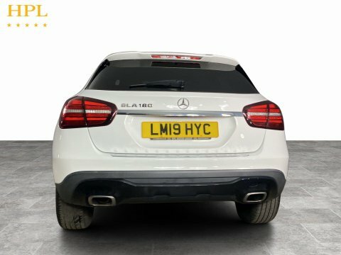 Mercedes-Benz GLA Class 2019 19 1.6 White #6