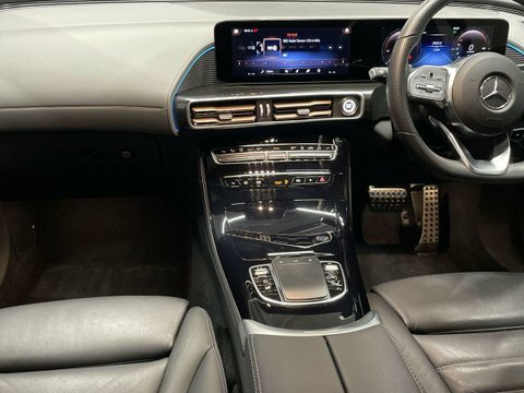Mercedes-Benz EQC 2020 Eqc 400 80Kwh Amg Line Premium Suv Elec Black #16