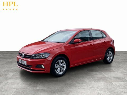 Volkswagen Polo 2019 19 1.0 Red #3