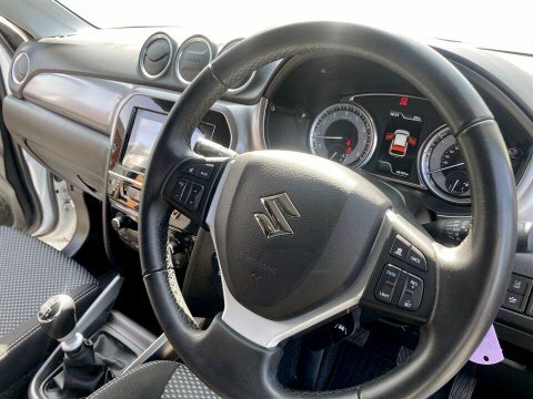 Suzuki Vitara 1.4 Boosterjet S Allgrip Suv - 74533 Mile White #18