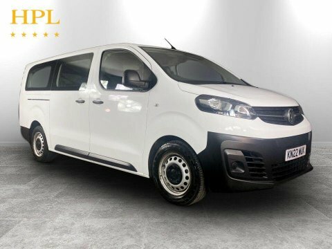 Vauxhall Vivaro Life 2022 22