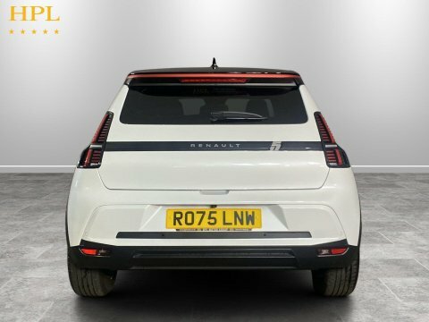 Renault 5 E-Tech 2025 75 Comfort #6