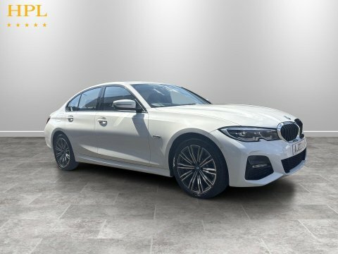 BMW 3 Series 2.0 12Kwh Sport Pro Touring Euro 6 Ss Black #1