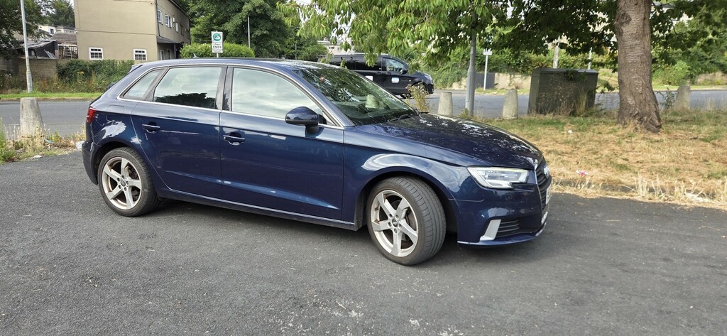 Audi A3 1.6 Tdi Sport Blue