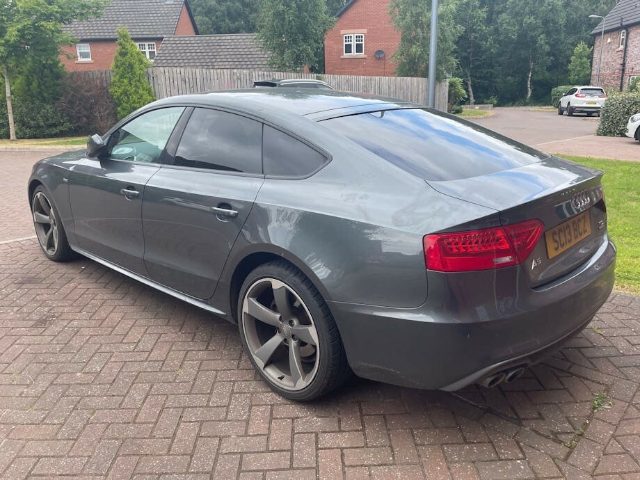 Audi A5 2.0 Tdi Black Edition Grey #4