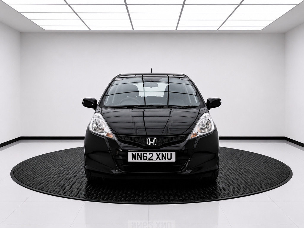 Honda Jazz Es Black #2