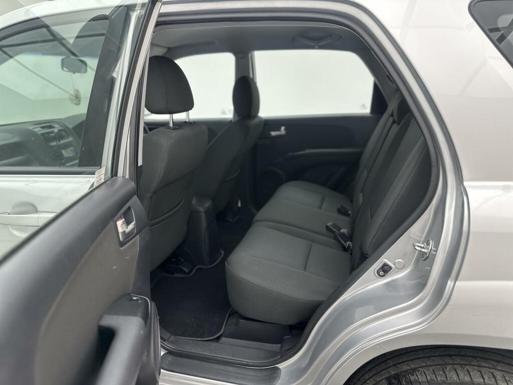Kia Sportage 2.0 Crdi Xs 4Wd Silver #20