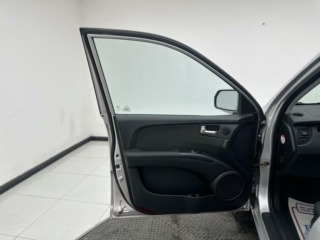 Kia Sportage 2.0 Crdi Xs 4Wd Silver #24
