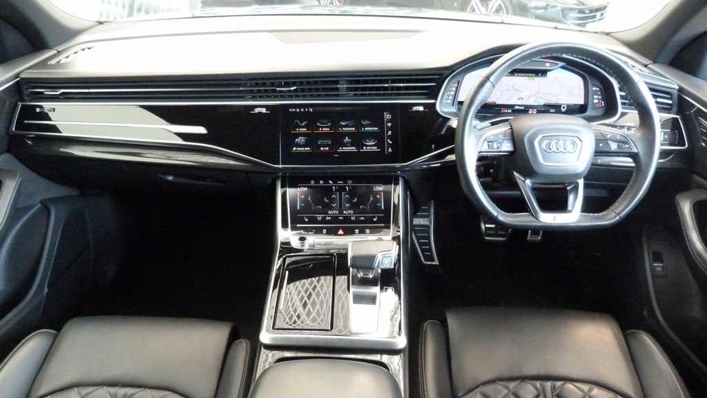 Audi SQ8 4.0 Tfsi V8 Black Edition Suv Tiptronic #4