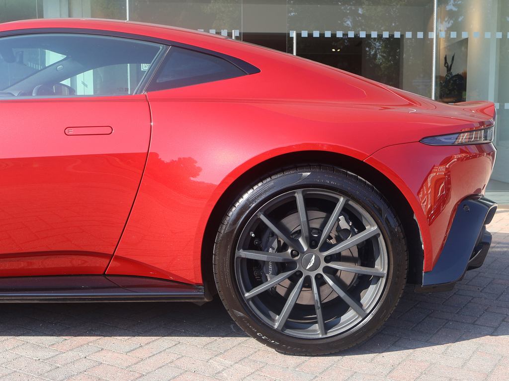Aston Martin Vantage F1 Edition V8 Aut Black #25