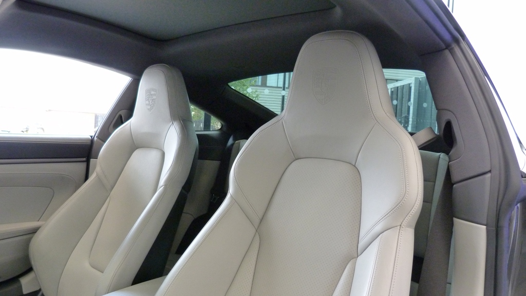 Porsche 911 911 Targa 4 Gts Grey #14