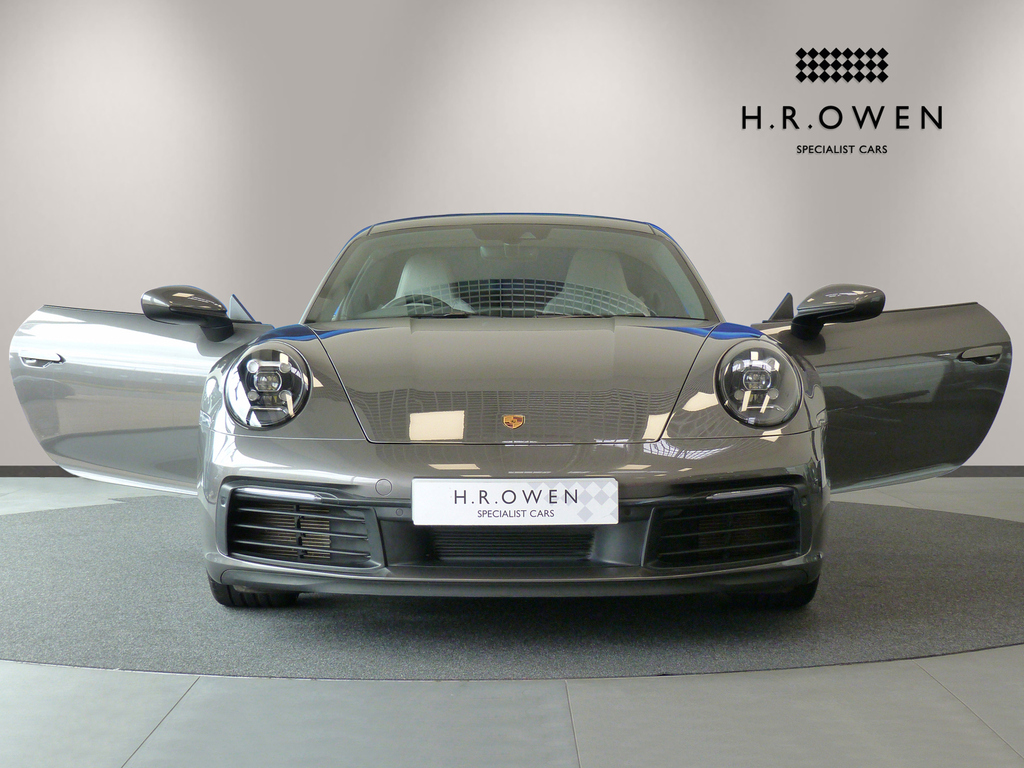 Porsche 911 911 Targa 4 Gts Grey #7