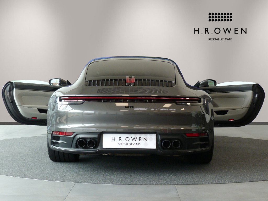Porsche 911 911 Targa 4 Gts Grey #9