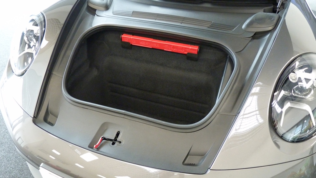Porsche 911 911 Targa 4 Gts Grey #28