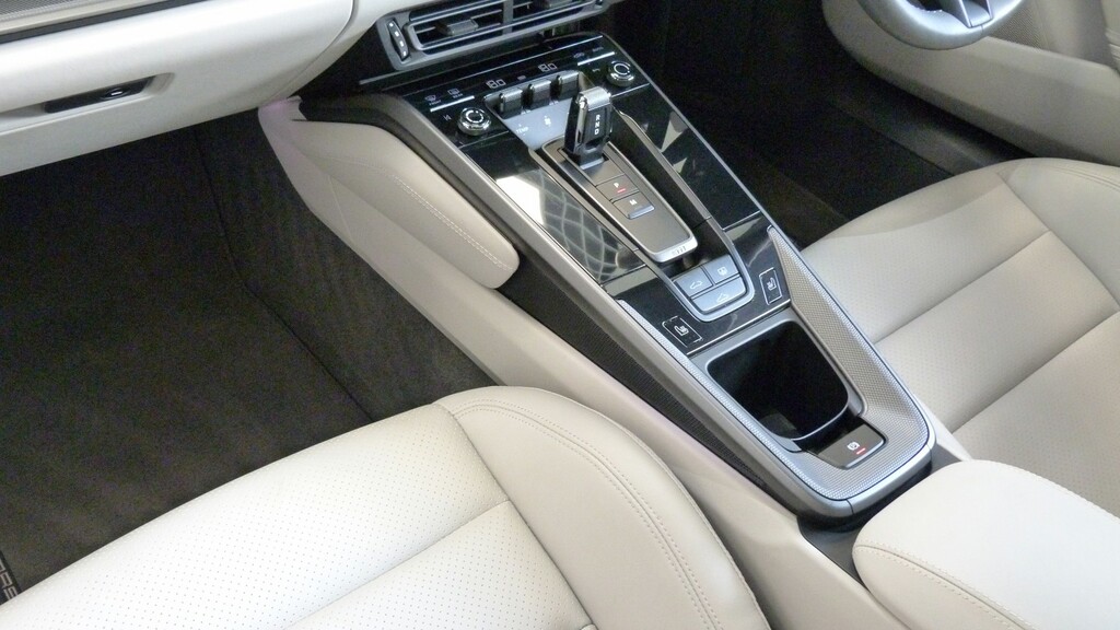 Porsche 911 911 Targa 4 Gts Grey #22