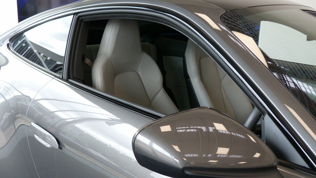 Porsche 911 911 Targa 4 Gts Grey #30
