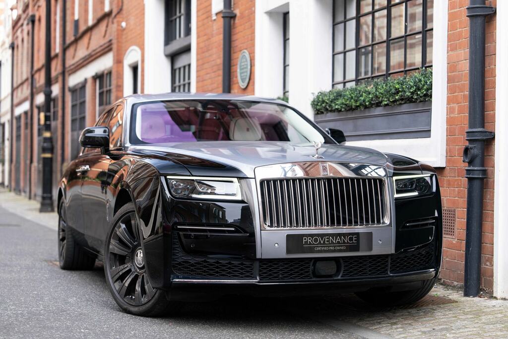 Rolls-Royce Ghost Saloon Black