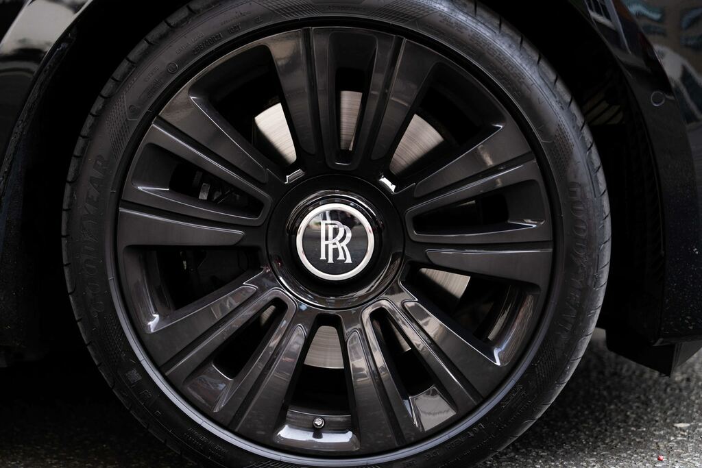 Rolls-Royce Ghost Saloon Black #5