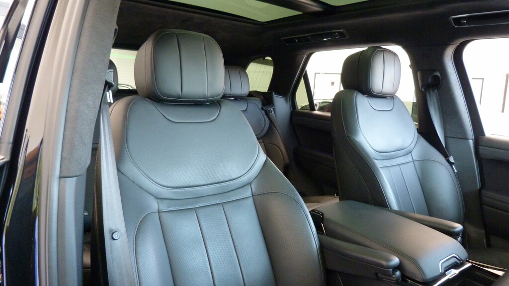 Land Rover Range Rover Sport 3.0 P440e Dynamic Se Black #18