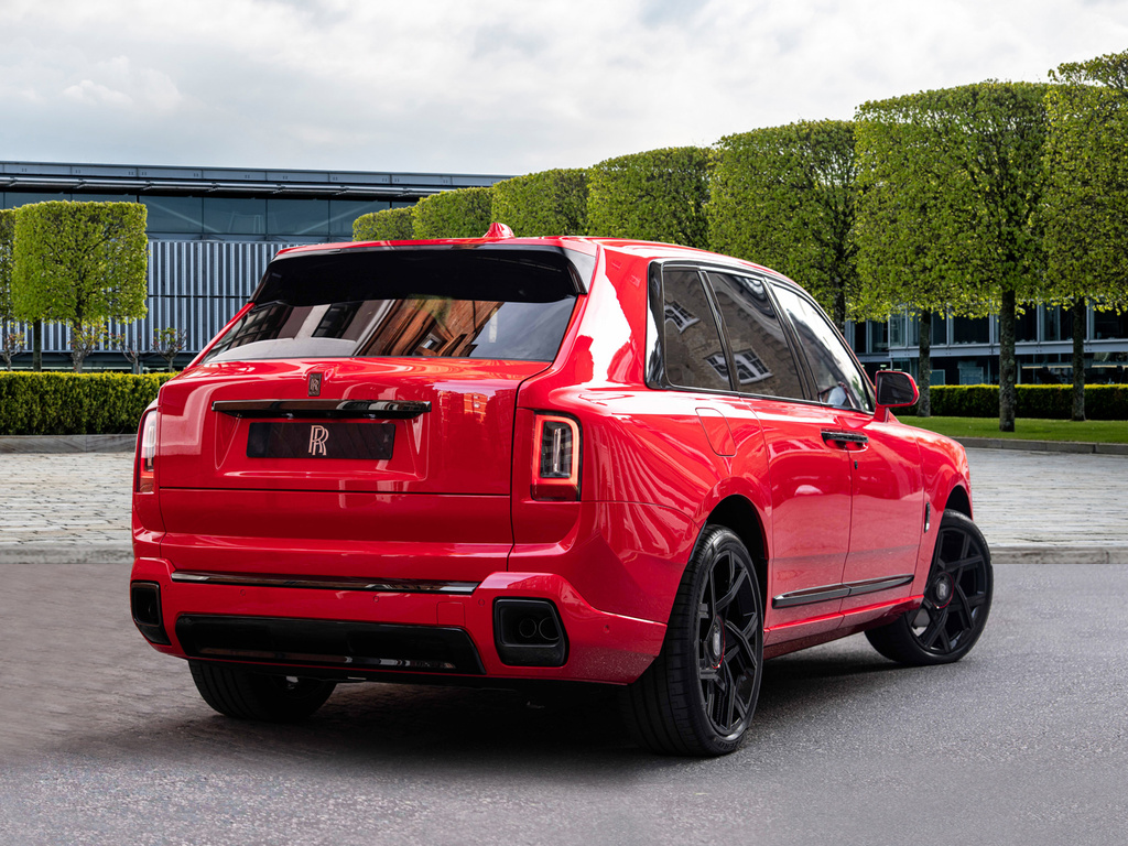 Rolls-Royce Cullinan Suv Red #3