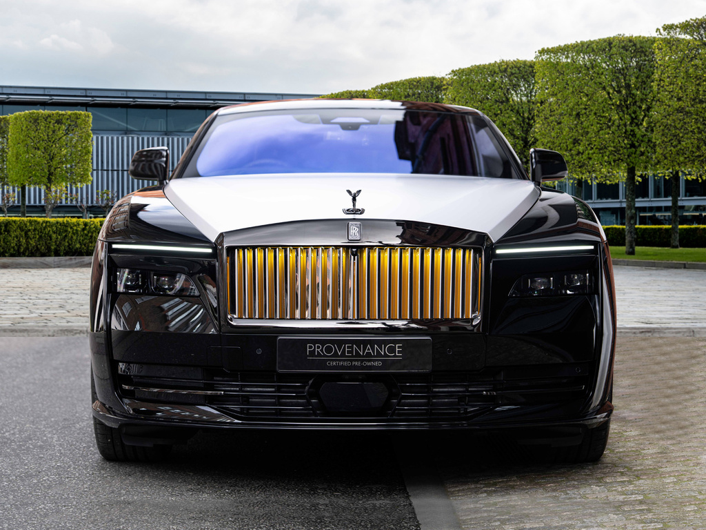 Rolls-Royce Spectre Black Badge RR11LON Grey #4