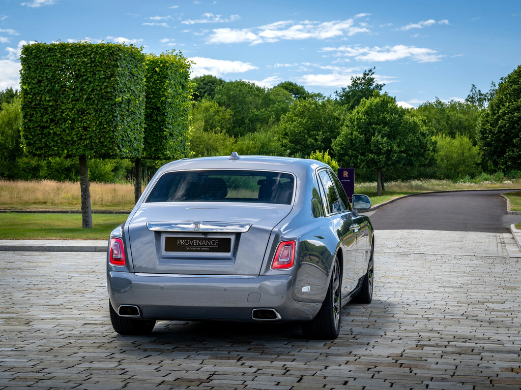 Rolls-Royce Phantom Saloon HX75XEF #3