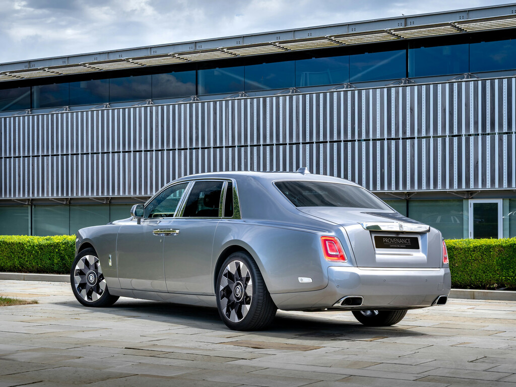 Rolls-Royce Phantom Saloon HX75XEF
