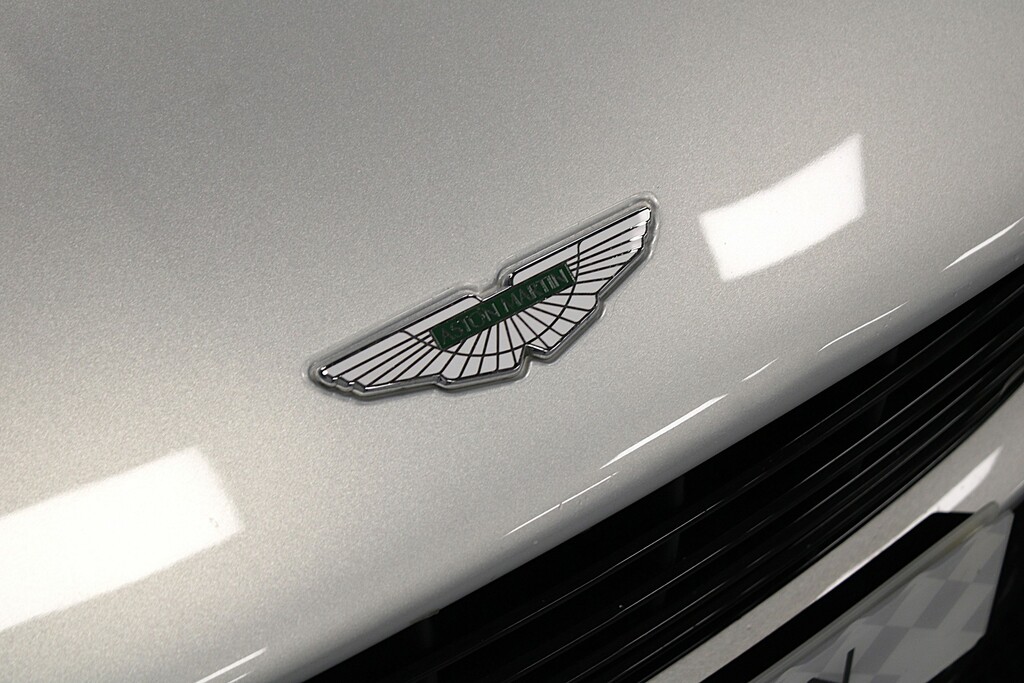 Aston Martin DB11 Entry White #23