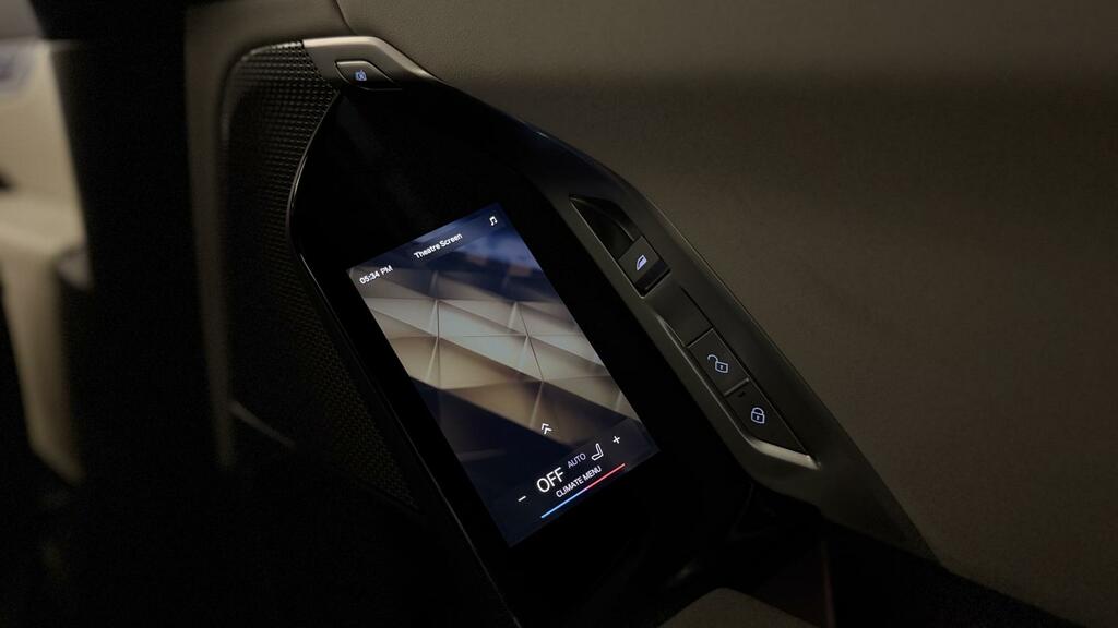 BMW i7 400Kw Xdrive60 M Sport 105.7Kwh Exec Black #28