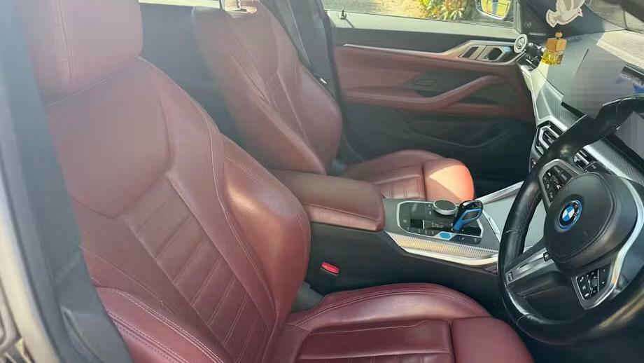 BMW i4 M Sport Black #3