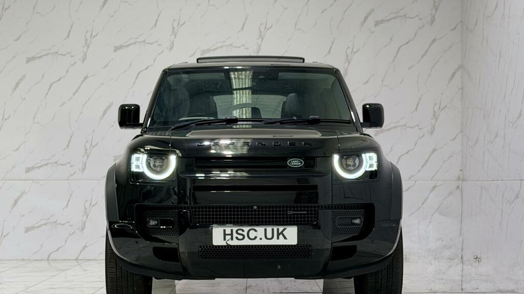 Land Rover Defender 110 X-dynamic Se Black #2