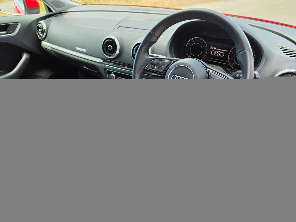 Audi A3 2.0 Tfsi Se Sportback S Tronic Quattro Euro 6 Ss CF18LXM Red