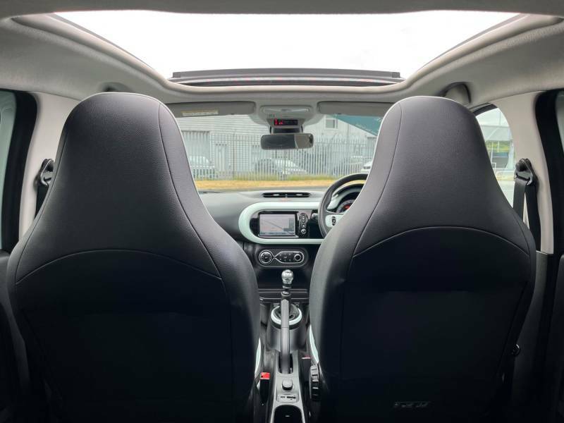 Renault Twingo 0.9 Tce Dynamique S Edc Euro 6 Only 10000 Mile White #11