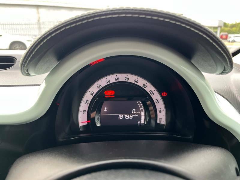 Renault Twingo 0.9 Tce Dynamique S Edc Euro 6 Only 10000 Mile White #33