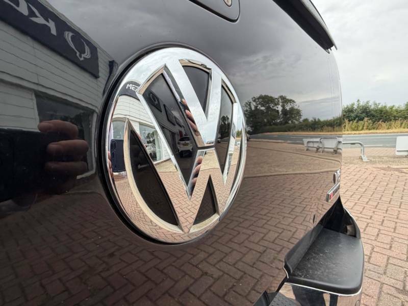 Volkswagen Amarok Dcab Pick Up Highline Blue #46