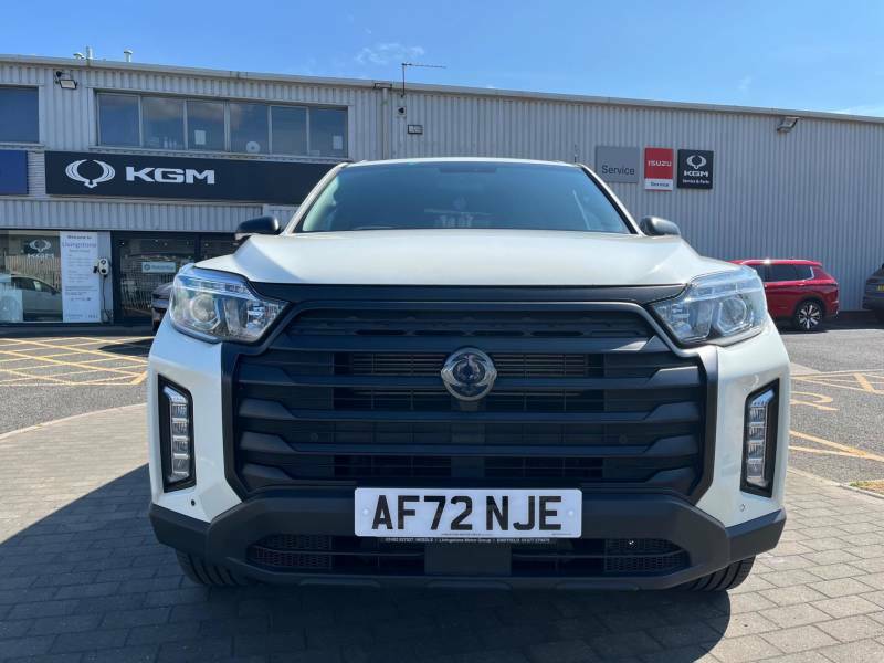 SsangYong Musso Double Cab Pick Up 202 Saracen White #2