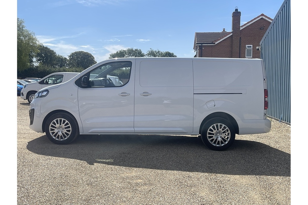 Vauxhall Vivaro Turbo D 2900 Pro 2023 U2609 Ulez White #4