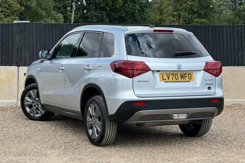 Suzuki Vitara 2020 70 Sz-t #2