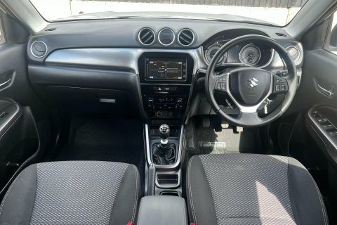 Suzuki Vitara 1.4 Boosterjet 48V Hybrid Sz-t Black #10