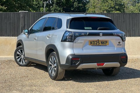 Suzuki S Cross 2025 25 Ultra #2