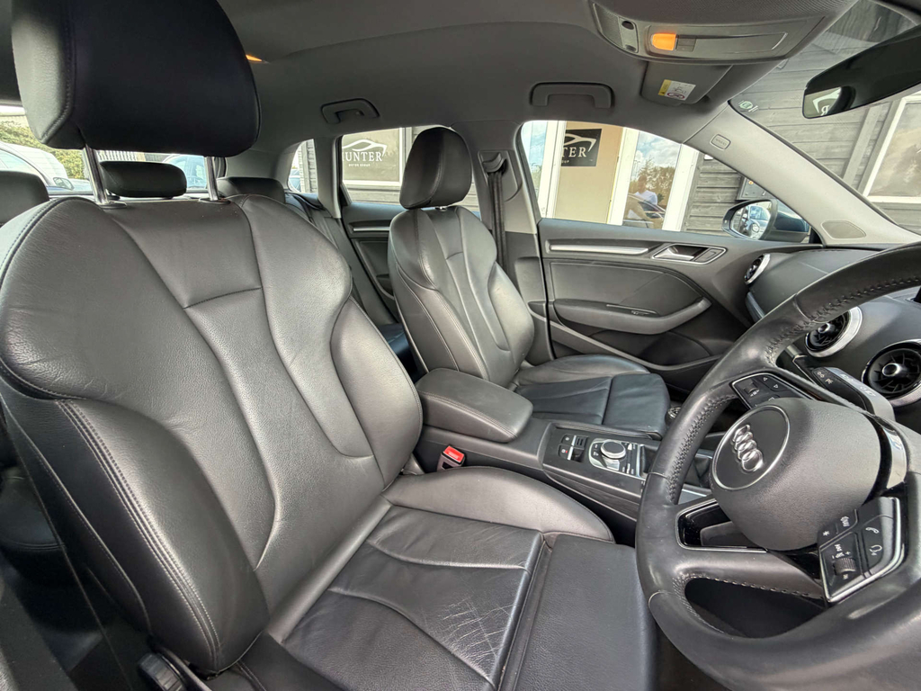 Audi A3 Sportback 35 Tfsi Sport Blue #2