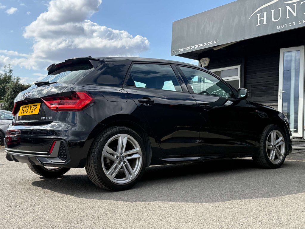 Audi A1 Sportback 35 Tfsi S Line #4
