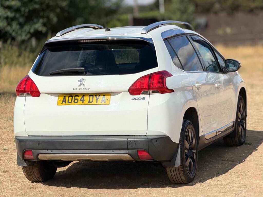 Peugeot 2008 Crossway White #20