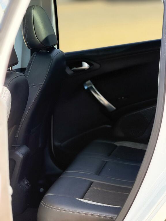 Peugeot 2008 Crossway White #21