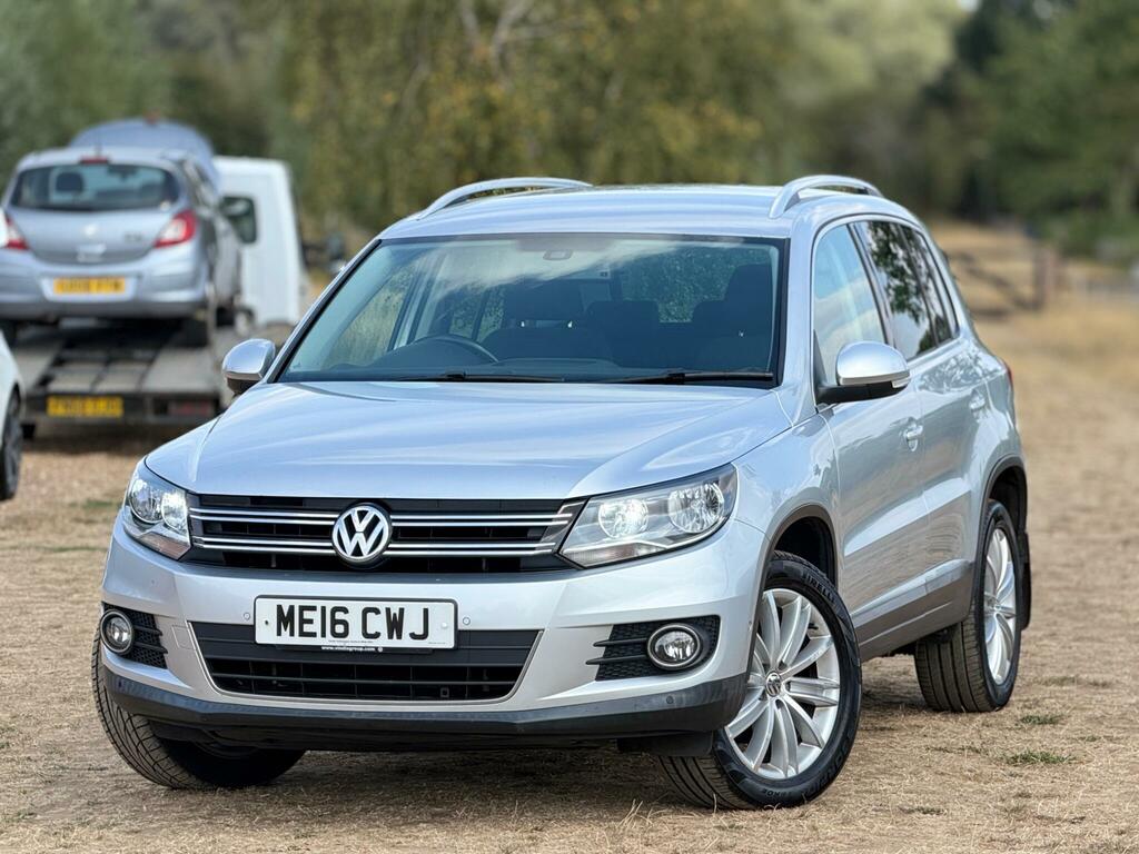 Volkswagen Tiguan Diesel White #12