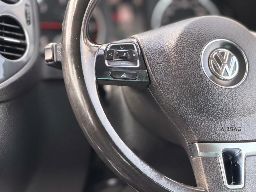 Volkswagen Tiguan Diesel White #31