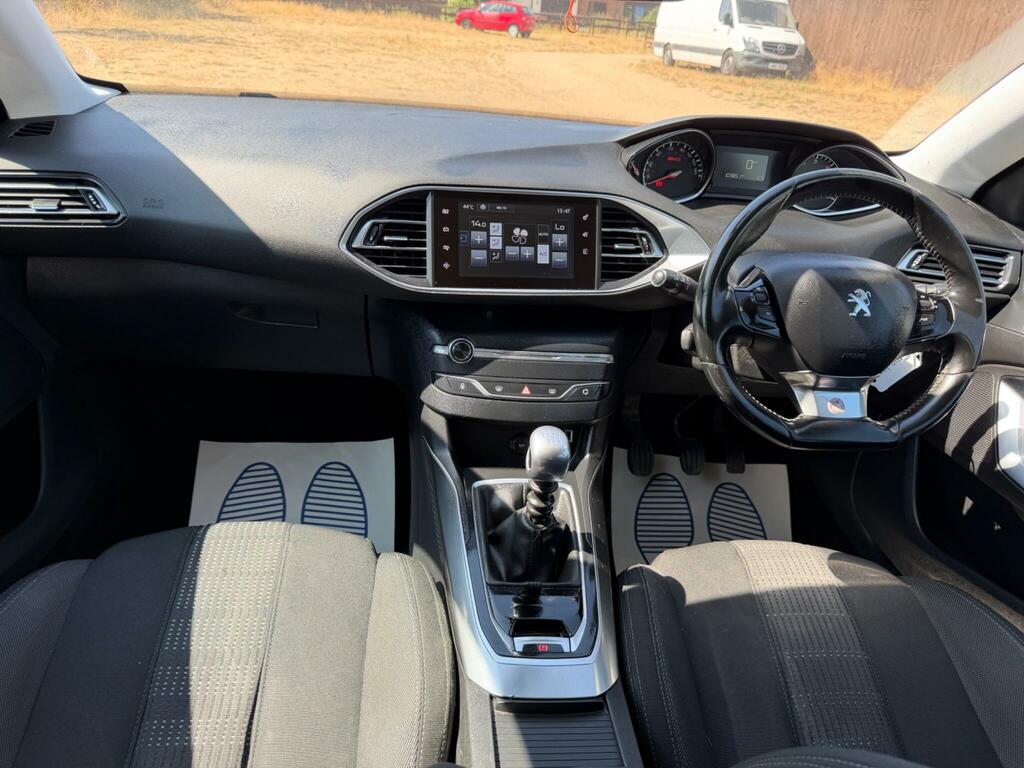 Peugeot 308 SW 1.6 Hdi Active Euro 5 Ss Red #21