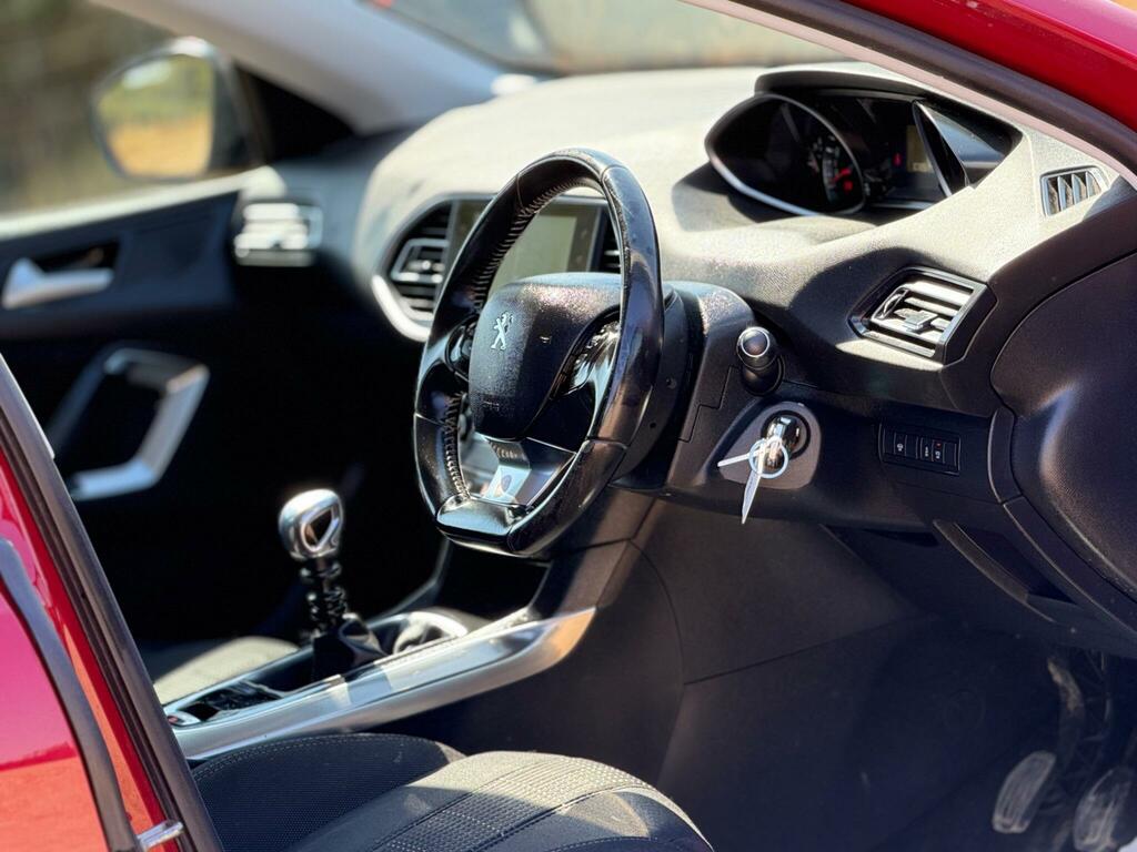 Peugeot 308 SW 1.6 Hdi Active Euro 5 Ss Red #23