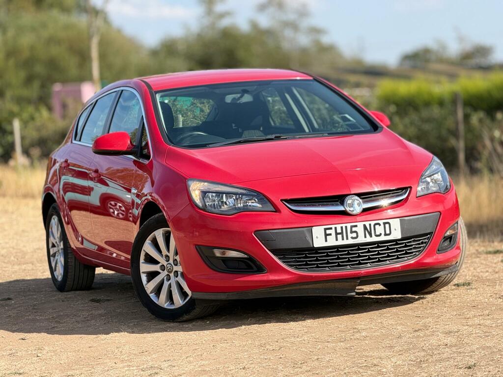 Vauxhall Astra Estate 1.6 16V Design Sports Tourer Euro 5 Red #16