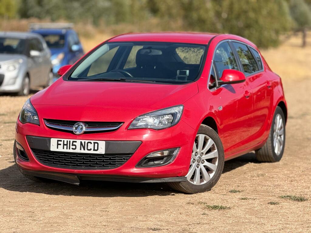 Vauxhall Astra Estate 1.6 16V Design Sports Tourer Euro 5 Red #9